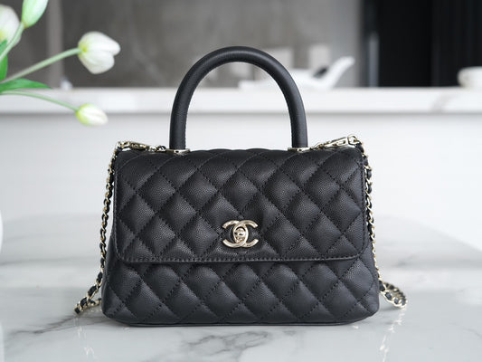 Chanel Coco handle